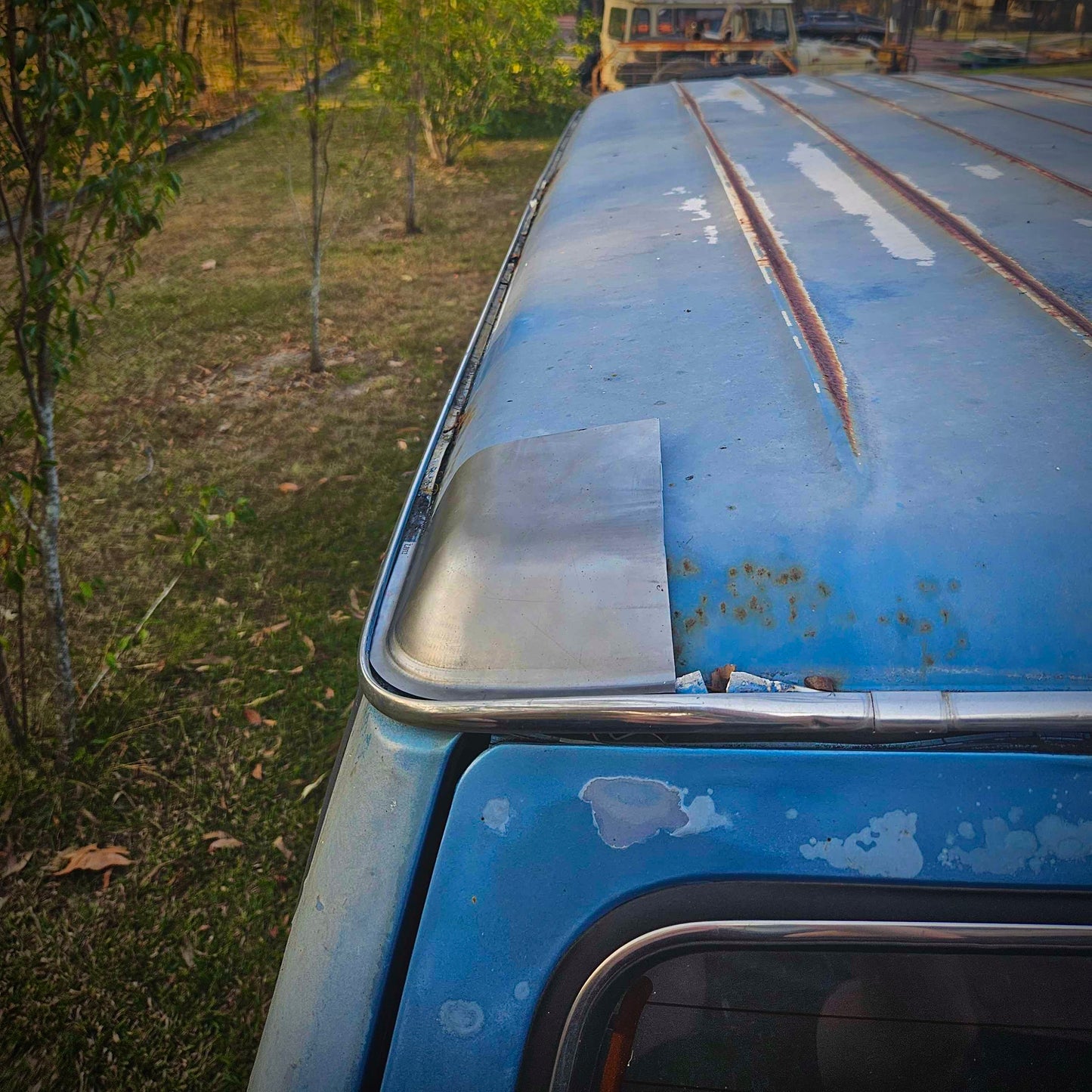 LOW TOP 60 series REAR Roof Corners