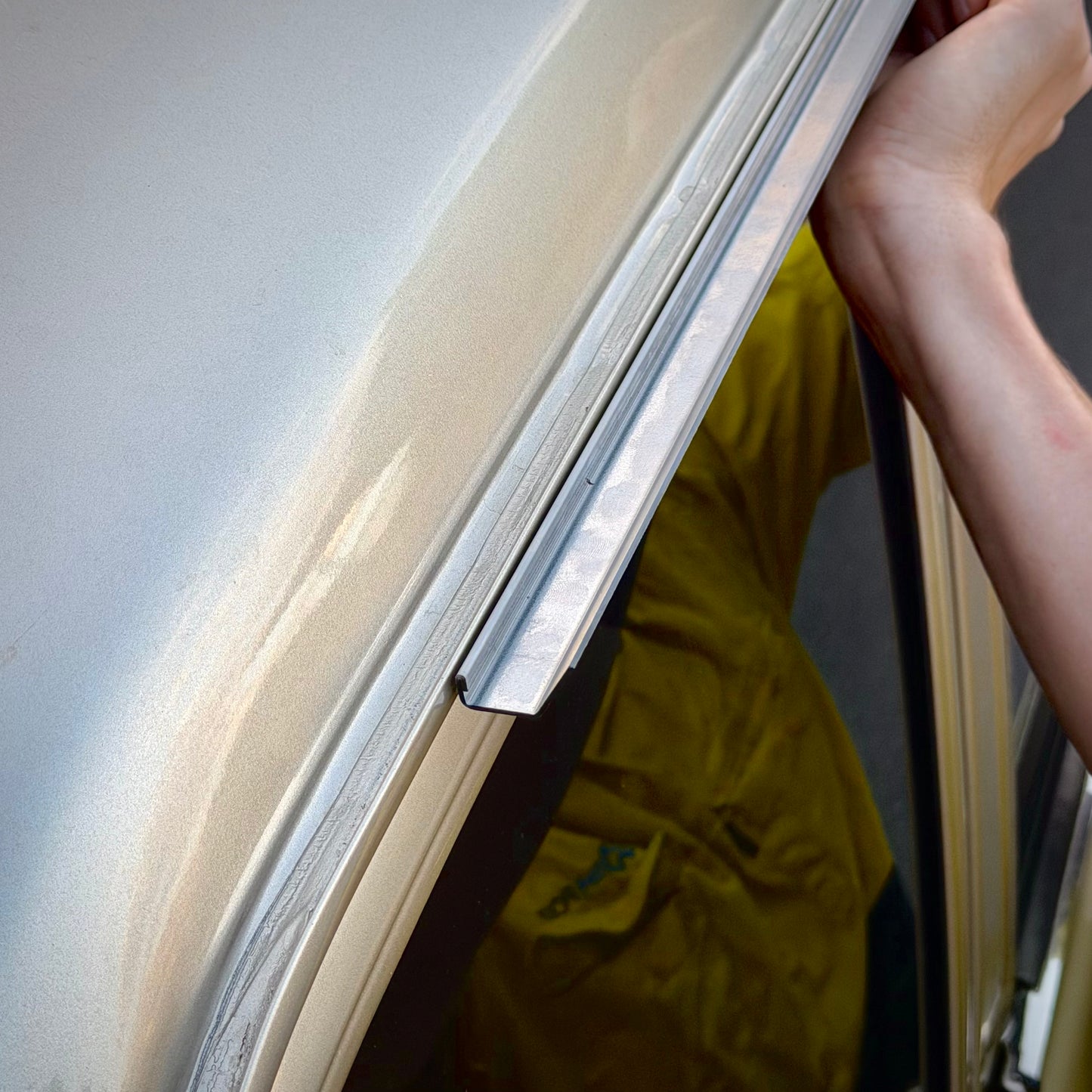 60 Series - Roof Gutter Channels